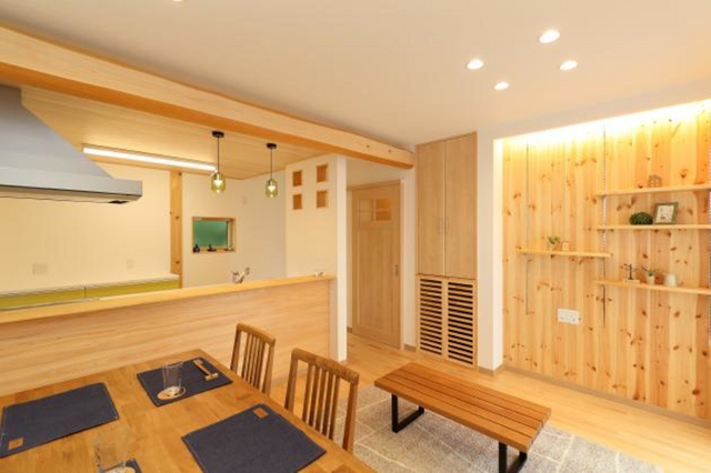 岡山モデルハウス図鑑　まるでログハウスのような住まい のメイン画像